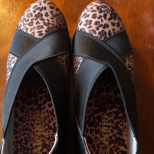Alegria Black and Leopard Print Flats